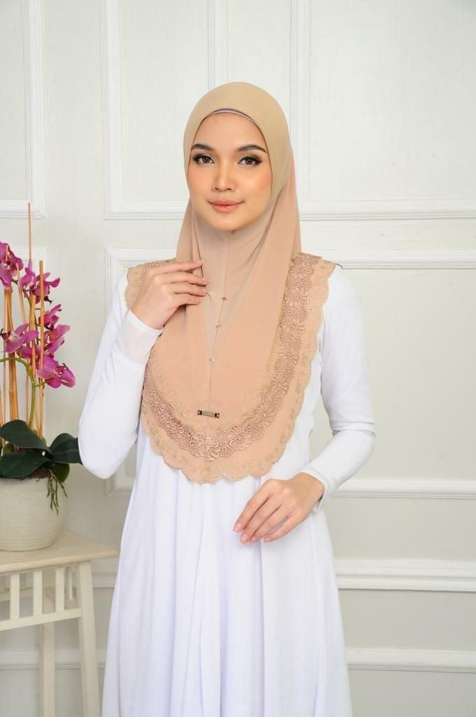 Ani-Hijab